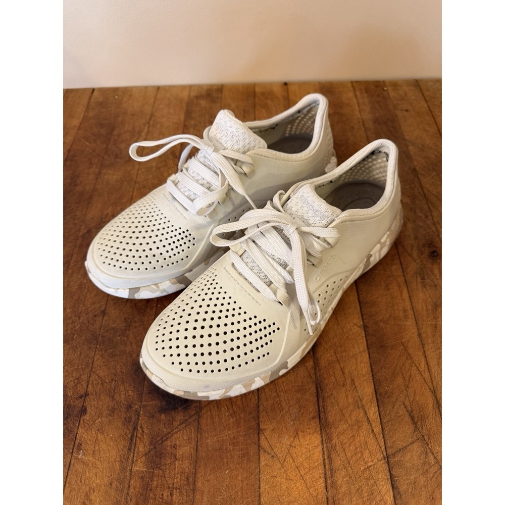 Crocs LiteRide Pacer Tan Beige Camo Sneakers Womens 11 Lace Up Activewear